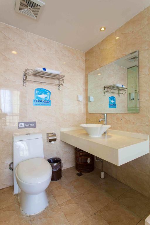 7Days Inn Guangzhou South Railway Station Nan Pu Metro Station 部屋 写真